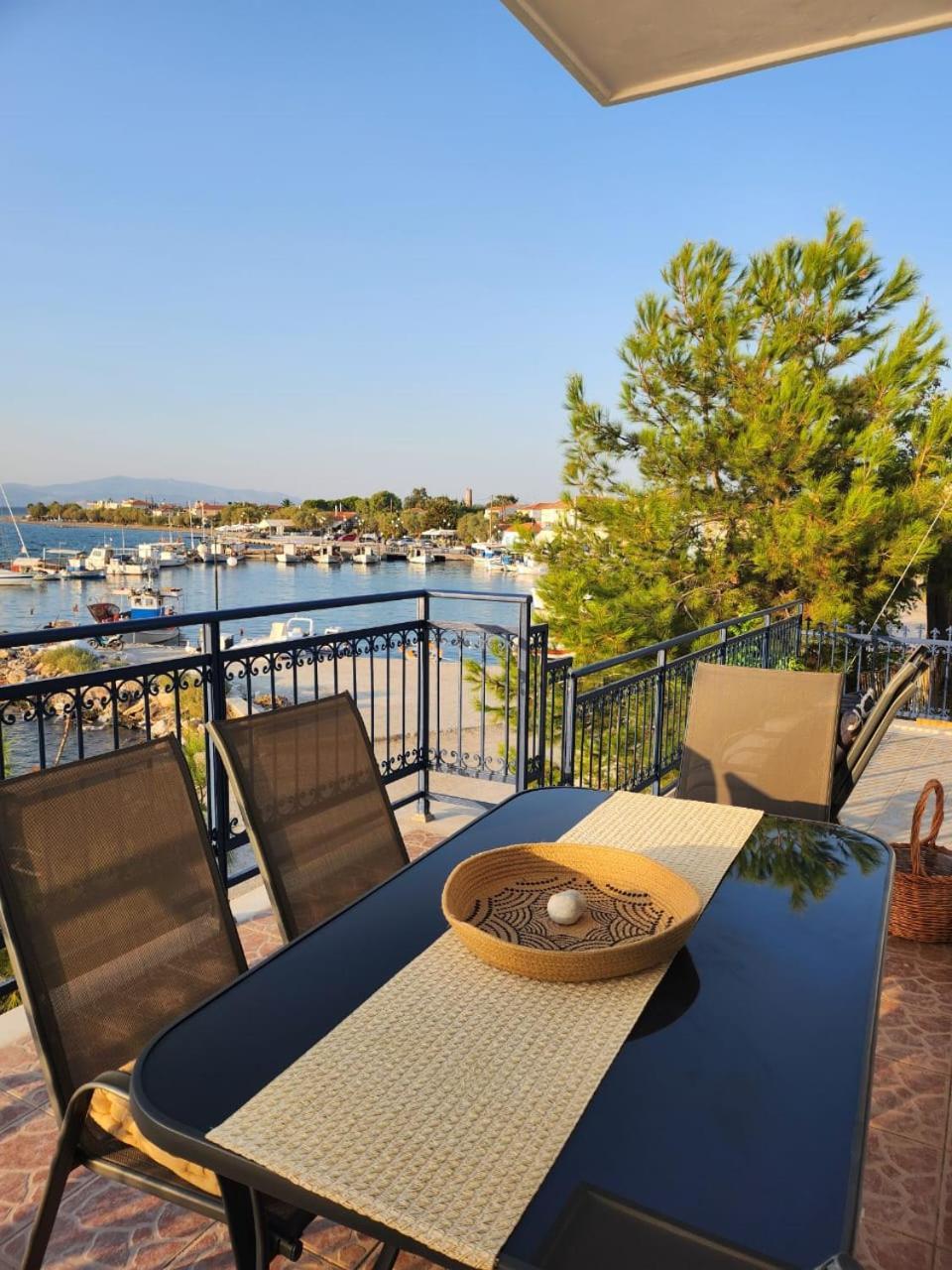 Ocean Vista Retreat Holiday home Skala Polichnitou